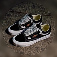 Otw Premium Lx Os Black & White "Free Fog Lace & Aglets"