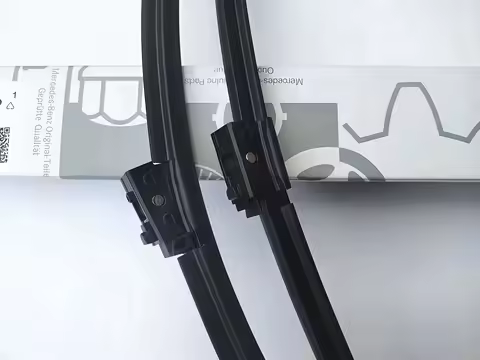 LHD RHD Front Windshield Wiper Blades Replacement for Mercedes-Benz C W205 2015-2024 C180 C200 C250 