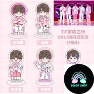 Set of 5 F3 TF FAMILY group member standees