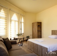 อพาร์ตเมนต์ 1 ห้องนอน 1 ห้องน้ำส่วนตัว ขนาด 25 ตร.ม. – บชาร์เร (Utopia inn- Avila Room-apartment in kobayat Akkar)