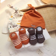 RBKI Cute Premium Newborn Baby Boy Gift Set Soft Elastic Baby Boy Hat Socks Gift Set