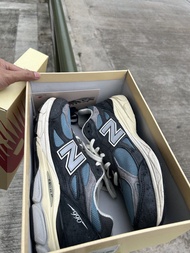 New Balance M990TE3 Made in USA Sneakers