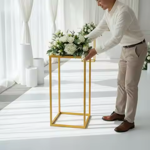 Wedding Aisle Floor Stand Sturdy Geometric Column Display Stand Gold Column Pedestal Versatile Squar