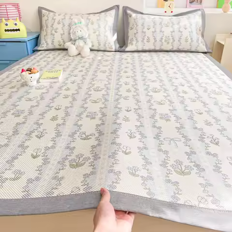 High-end Ice Silk Summer Cooling Mat for Bed Cool Feel Breathable Sleeping Mat Adult Child Bed Mat S
