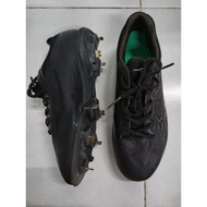 MIZUNO METAL CLEAT SOFTBALL/BASEBALL SHOES