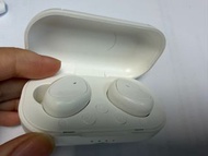 白色無線藍牙耳機（可自行插記憶卡聽歌）