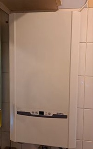 SIMPA 即熱式煤氣熱水爐 SRSW110RF