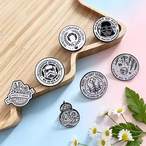 7pcs Star Wars Enamel Pins Set BB8 Darth Vader Millennium Falcon Brooches Metal Badges for Clothing 