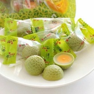 yubari melon half chocolate ห่อละ 250 กรัมห่อใหญ่มาก￼