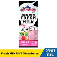 Cimory Strawberry fresh milk susu uht kemasan kotak 250ml.