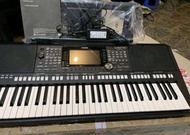 Keyboard Yamaha Psr S975