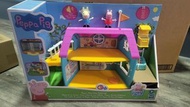 Peppa pig home 小豬佩奇 粉紅豬一家親 家園 屋企