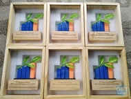 PLAKAT+BOX, PLAKAT 3D, Trophy 3D, bahan resin + premium bioplastik