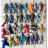 2 NEW STOCK Ultraman Kaiju Monster Sofubi series 6.5 inch ums Bandai japan toy