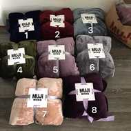 Beautiful muji rabbit fur blanket 1.8kg