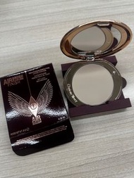 Charlotte Tilbury Airbrush Flawless Finish 蜜粉