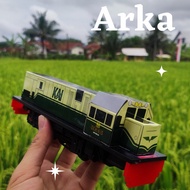 Rangkaian mainan miniatur kereta api Indonesia murah, Lokomotif KAYU CC201 Vintage