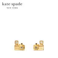 Kate Spade New York ต่างหูสตั๊ดรุ่น Picture Perfect Camera Studs KM173 250 สี Clear/Gold