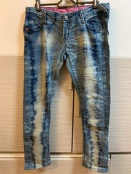 Tough Jeans 洗水牛仔褲