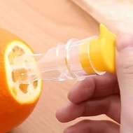 Manual Lemon Juicer Portable Lemon Squeezer Citrus Juicer Reamer Hand Held Juicer for Lemon Citrus
