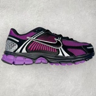 Nike Zoom Vomero 5
