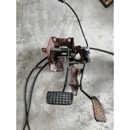 DAIHATSU GINO L7 BRAKE PADEL PNP KELISA