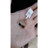 375. Grade Bag Pendant