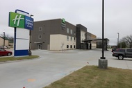 Holiday Inn Express & Suites Coffeyville By IHG