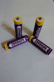 鋰電池-18650，2600mAh,3.7V,全新，四枚80元