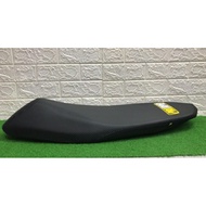 Protaper racing carbon seat (curve/flat) Rs150/Lc v1 /Lc v2-v5/Y15/Srl115(FI)