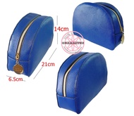 กระเป๋าเครื่องสำอาง สีน้ำเงิน เอสเต้ ของแท้ ESTEE LAUDER Blue Half Moon Clutch