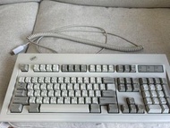 IBM model m keyboard, 原價$3000 購自modelfkeyboards.com