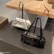 B44 Bucks & leather Design Baguette Bag