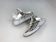 Giày AlphaBounce Instinct M nam mới cao cấp êm nhẹ thời trang (Xám trắng)