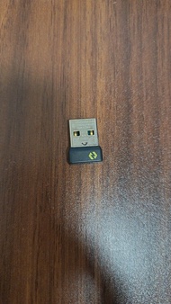Logitech 羅技 bolt usb 接收器