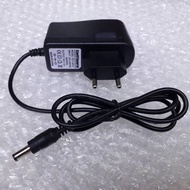 9Volt negative center guitar effects adapter