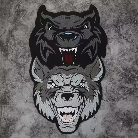2PC Embroidery Iron on New Big Wolf head Iron on Stickers Patches for clothing accessories Clothes A