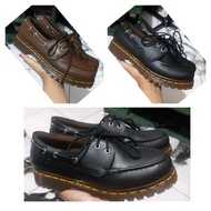 DR.MARTENS DOCMART SHOES FOR MEN AND Wanita.. Dr. Martens "black" boots