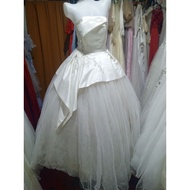 Tube ball gown / wedding gown