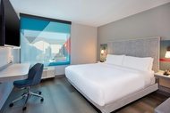 avid Hotels Detroit Warren By IHG