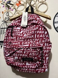 全新Eastpak 輕後背包，有雷射標籤，39*33*17公分