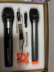 點歌機 + Microphone wirless professional無線咪 無線專業麥克風