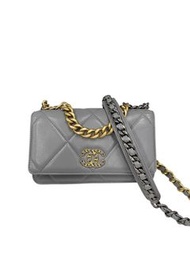 Pre-owned Chanel 19 WOC / Product Code: 071005