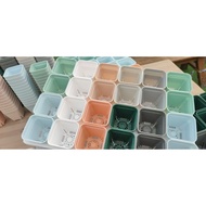 Random color pot 7cm * 7cm * 7cm • Mixed color color Breathable Basin • Strong Durable