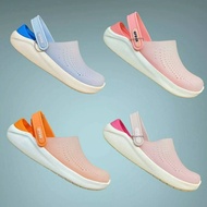 Crocs LiteRide Clog Change Color in Sun Light รองเท้าแตะหัวโตผู้หญิง ที่เปลี่ยนสีได้ในกลางแจ้ง ในที่ร่มเป็นสีใสๆ เวลาโดนแดดจะเปลี่ยนเป็นอีกสี สวยเท่มาก รองเท้าเบานิ่มใส่สบาย ซื้อคู่เดียวเหมือนได้ 2 คู่ 2 สีไปเลยค่ะ สินค้าตรงปก 100%