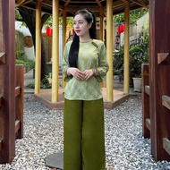 ROUND NECKLACE Brocade Traditional costumes, Home clothes Buddhist women's clothes, Buddhist women's