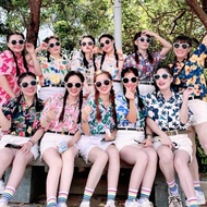 [80s & 90s Floral Print Tee - Loose Fit Women's Summer Fashion]