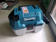 Makita吸塵機，牧田DVC750L 18V  吸塵機，淨機冇電池。(乾濕2用。吸水，吸塵)包3個全新過濾器