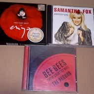 CD Greatest Hits Samantha Fox, Bee Gees, Enya BEST OF COLLECTION. USED GREAT CONDITION