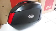 BOX MOTOR GIVI V35N SIDE BOX / V 35 N SB ITALY PREMIUM-DBM